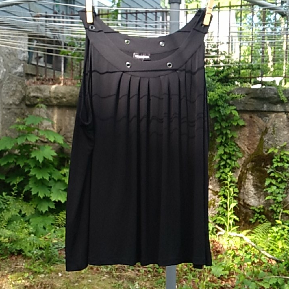 Black Grommet Tank
